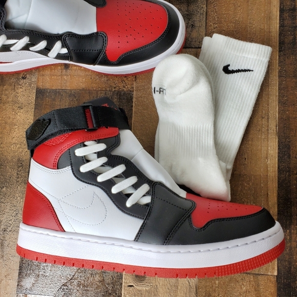 Jordan Shoes - NEW Nike Air Jordan 1 Retro Nova XX Bred Toe